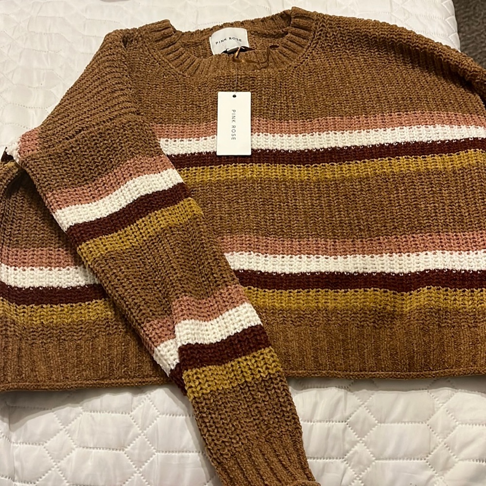 Cropped sweater